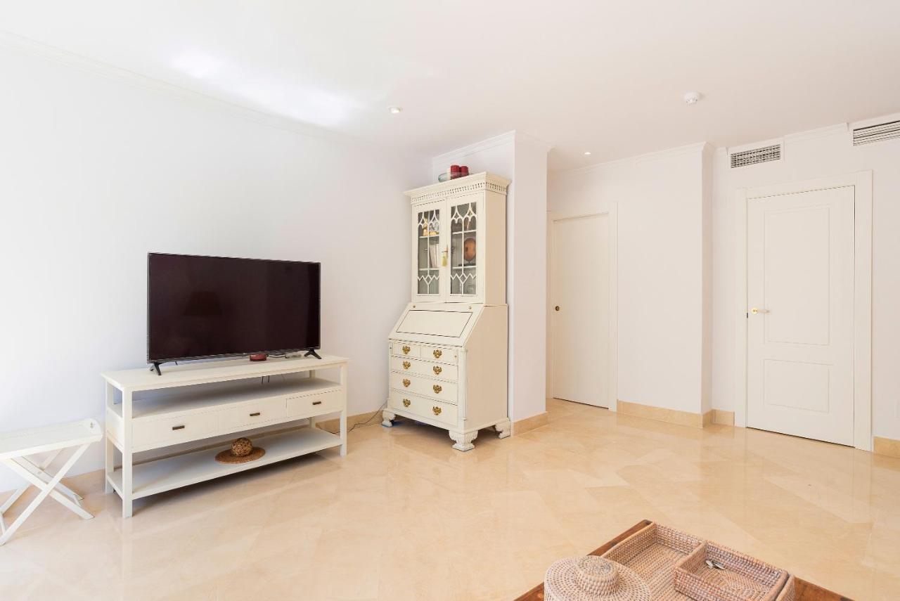 Elviria Playa White Pearl Beach Marbellac Extérieur photo