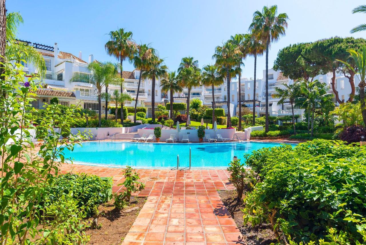 Elviria Playa White Pearl Beach Marbellac Extérieur photo